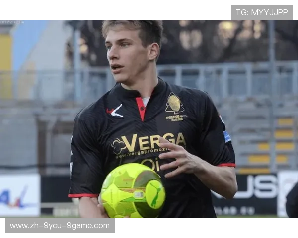 意甲球队训练方法有哪些：意甲球队的不同训练方式与战术训练 (2)